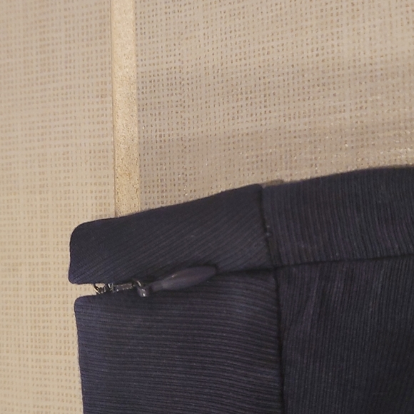 Loft Pineapple shorts EUC - Picture 3 of 5